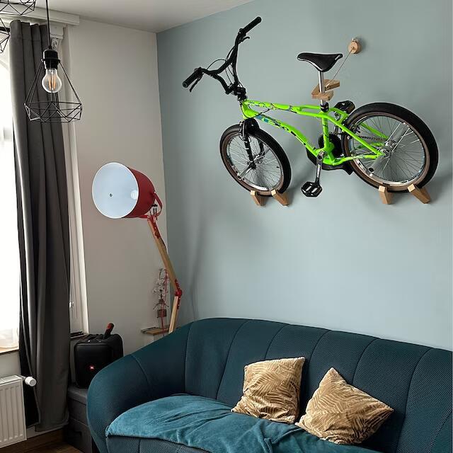 Bike wall mount